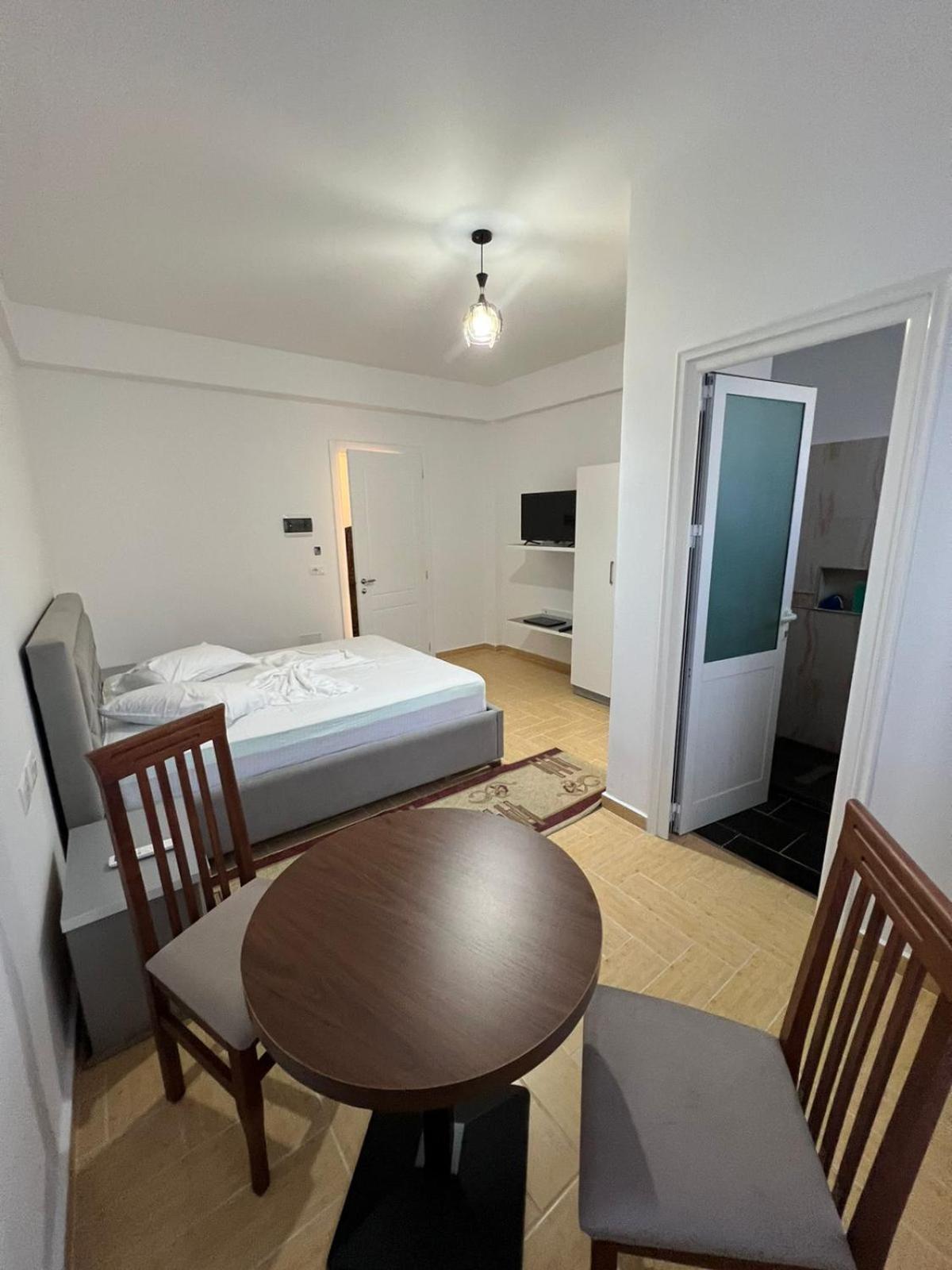 Vila Kasemi Fier Extérieur photo